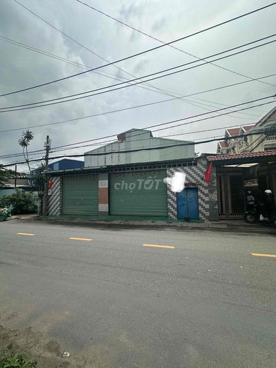 Xưởng mặt tiền Thạnh Lộc