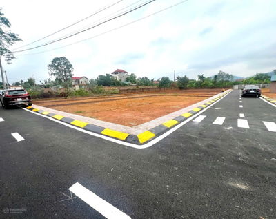 Bán đất lô góc 120m2, MT 11m thôn Thanh Sơn, Kim Anh  đường nhựa, gần UBND, cách VĐ4 chỉ 1.2km