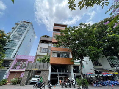 TÒA NHÀ CHO THUÊ LÊ TRUNG NGHĨA KHU K300_ 7X20M_ HẦM 4 LẦU_ SÀN SUỐT.