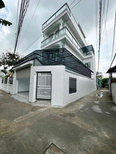 BÁN NHÀ ĐẸP NGAY GO DĨ AN SỔ RIÊNG NHÀ ĐẸP ĐƯỜNG OTO