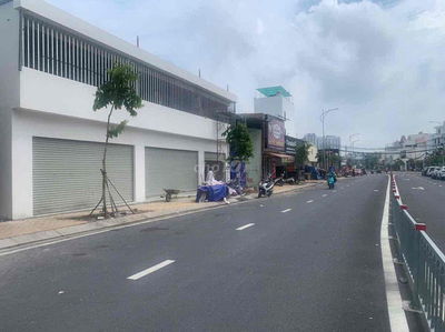 MỚI XÂY, CĂN GÓC KHU TÊN LỬA