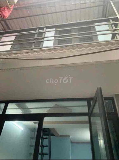 ban nhà hem duong so 19 gan chợ sáng Tan Qui