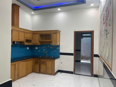 CHO THUÊ NHÀ MẶT TIỀN HIỆP THÀNH 33 QUẬN 12