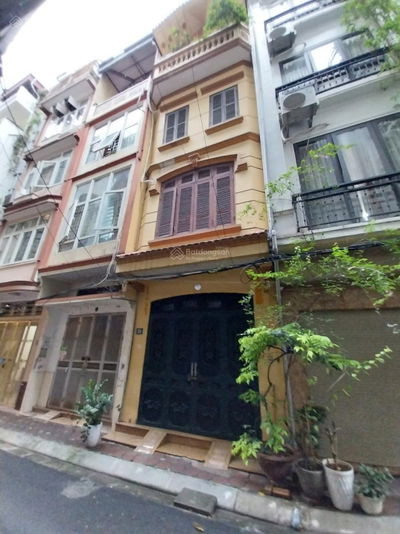 Bán Nhà Nguyễn Chí Thanh Ô Tô Vào Nhà Vị Trí Đẹp, Kinh Doanh Sầm Uất