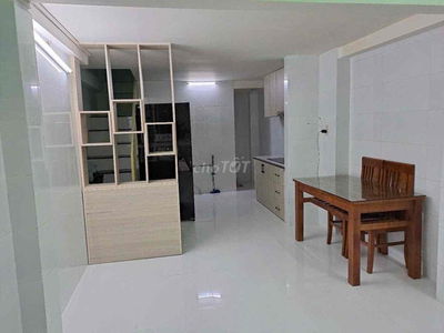 Nhà 3 Tầng Sư Vạn Hạnh 3PN 3WC chỉ 4Tỷ nhỉnh