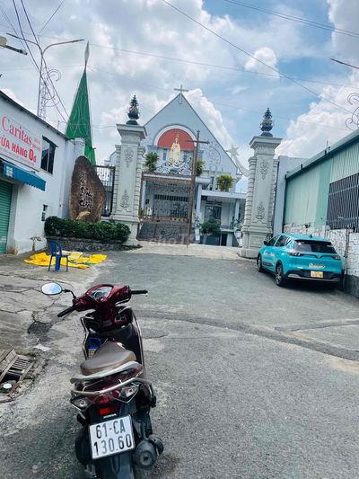 Nhà sổ chung mini gần trường tiểu học và Giáo xứ Bình Chiểu