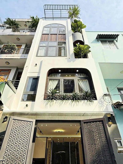 Tôi cần bán gấp nhà đường Huỳnh Tịnh Của, Bình Thạnh. Giá 4,3Tỷ/ 49m2.