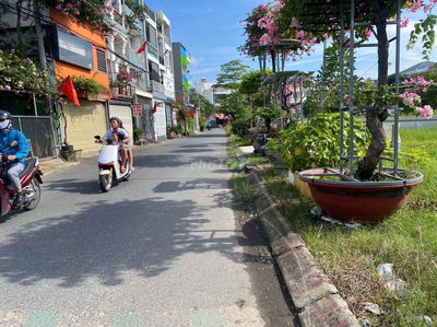 226M2 6,XX TỶ BỎ PHỐ VỀ QUÊN BÁN LÔ ĐẤT ĐẸP