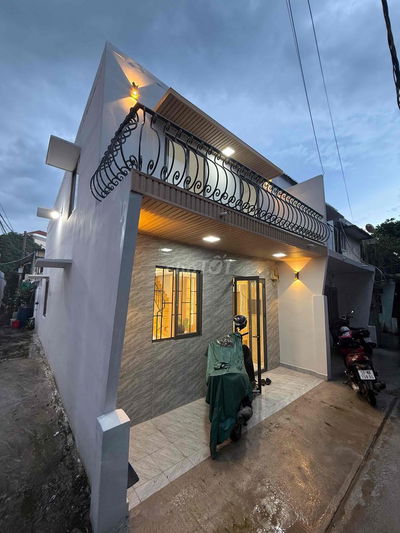 BỜ BAO - TÂN PHÚ - 50M2 - 2 Tầng - Nội Thất - Ở Ngay