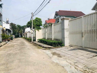 BÁN ĐẤT 1/ GẦN CÔNG VIÊN BÌNH NHÂM