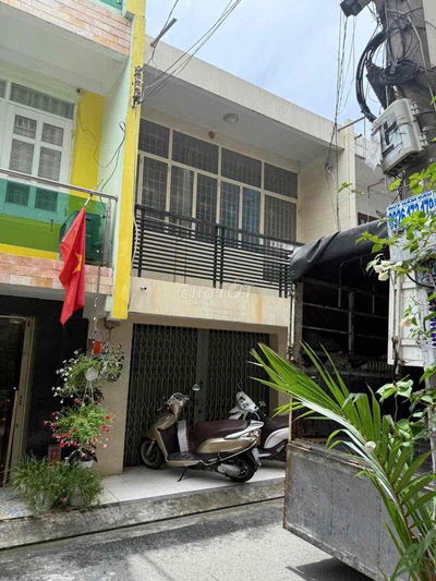 nhà thuê kinh dương vương an lạc bình Tân DT68m giá 10tr