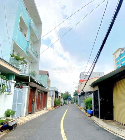 BÁN LÔ ĐẤT 203M² TẶNG 2 CĂN NHÀ, HIỆP PHÚ Q.9 gần LÊ VĂN VIỆT