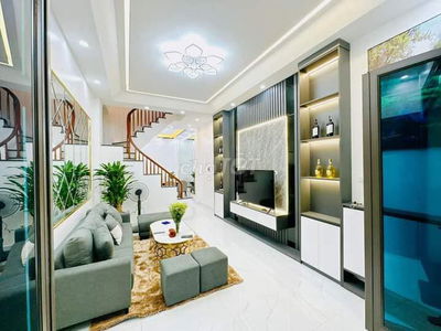 Bán nhà Phố Đông Thiên, Ô tô đỗ cửa, kinh doanh Online 40m2, 7.2 tỷ