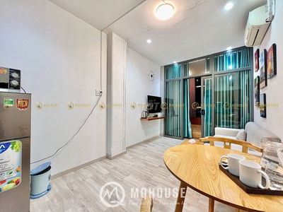 CĂN HỘ 1PN 1PK ĐÓN NẮNG  FULL NỘI THẤT THANG MÁY NGAY SÂN BAY