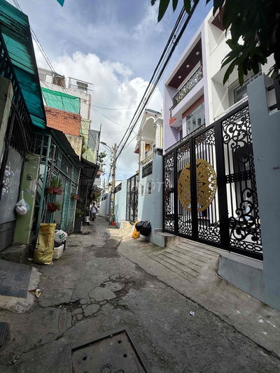 CỰC HIẾM TÂN PHÚ- CÁCH MT LÊ TRỌNG TẤN 39M- 85M2 - 2 TẦNG- 4TỈ980TR TL