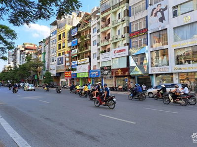 Nhà mới Đống Đa - Tôn Đức Thắng - Thang máy - 60m2 - 7 Tầng - 15 tỉ.