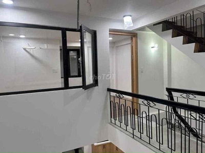 NHÀ SÁT MẶT TIỀN 64m2 3 phòng ngủ 3wc đường Lê Quang Định Bình Thạnh