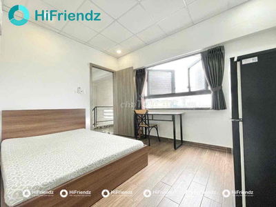 CHDV full nội thất cửa sổ rộng 25m2 giá rẻ ngay Xa Lộ Hà Nội - Quận 9