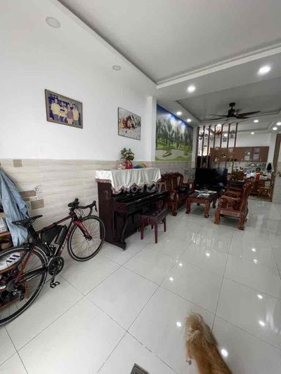 Liên khu 5-6, 60m2, 3 tầng, Dt: 4 x 15, Giá 4.38 tỷ Bình Hưng Hòa B -