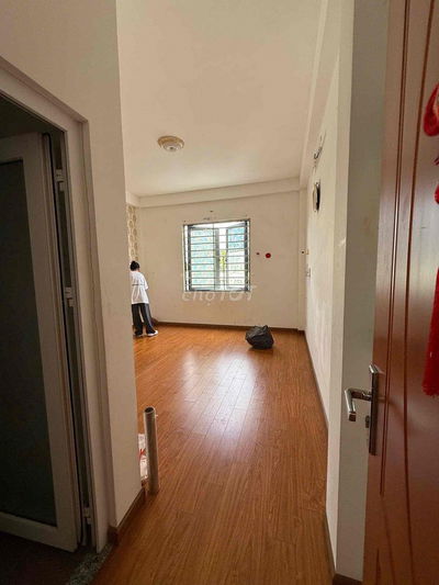 cho thuê phòng trống ngay đại học văn lang