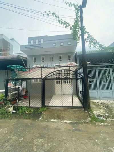 Nhà 2 phòng 1 máy lạnh Hẻm Tầm Vu (đậu oto)