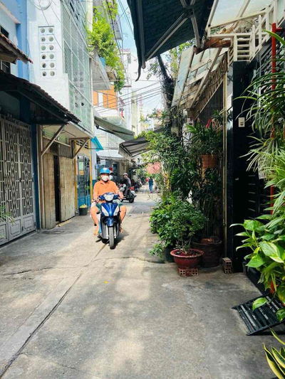 Nhà 4 tầng 25m2 khu Cư Xá Đô Thành P4Q3. Giá chỉ 6Tỷ100