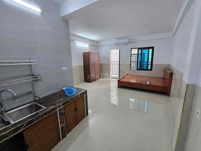 Ccmn 32m2 đủ đồ điều hoà có thang máy - nhà mới xây 9/25 trung tâm 322