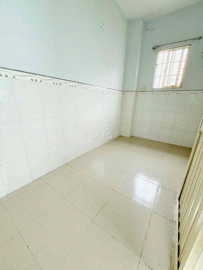 NHÀ DƯỚI 2 TỶ. NGUYỄN DUY P12 Q8. TRỆT 2 LẦU ĐÚC