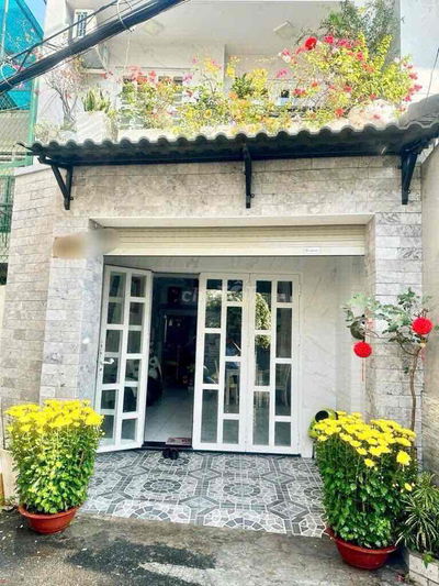 HẺM XE HƠI NGỦ TRONG NHÀ - CÁCH MT 50M - SỔ ĐẸP VUÔNG VỨC