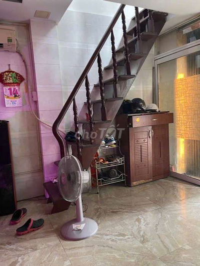 Nhà 2 tầng đường Thái Phiên, chỉ 3 tỷ