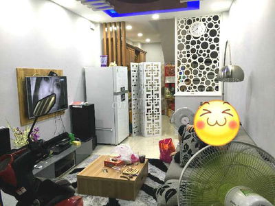 Bán nhà 5 tầng BTCT đường Nguyễn Tiểu La phường 8 quận 10