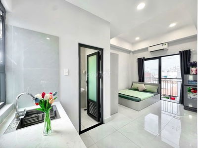 Căn Hộ Xinh Ban Công Thoáng Ngay Chợ Bàu Sen Quận 5