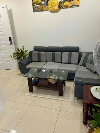 Cho thuê căn 2 PN 8tr/ tháng có sẵn nội thất