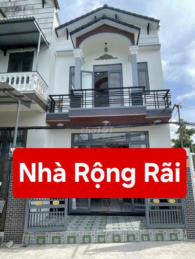 NHÀ RỘNG NỞ HẬU - HẺM Ô TÔ, TRẦN NAM PHÚ