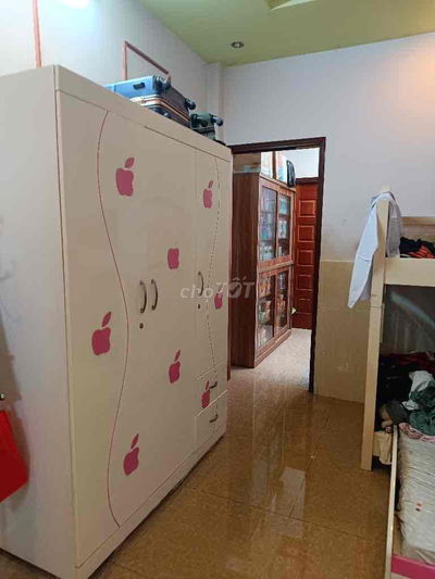 Bán nhà 1 xẹt đường 100 Bình Thới Quận 11 sát Đầm Sen 3 tầng 3,98tỷ