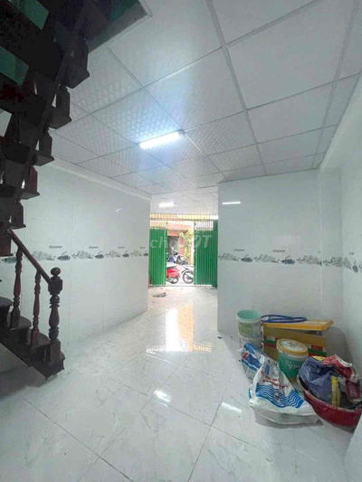 Nhà mặt tiền Lê Lợi P3 1pn2wc 44m2