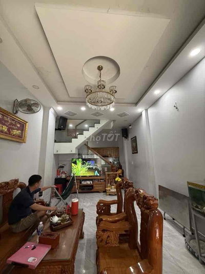 Bán gấp nhà quận 7, Huỳnh tấn phát, phú thuận, 60m2, 6tỷ500