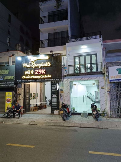 MT 220 Nguyễn Văn Đậu P11, Q bình thạnh. DT sàn trên 100 M2, 2Lâù  ST