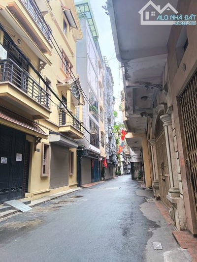 VIP, HOÀNG VĂN THÁI DT 55M 7 TẦNG THANG MÁY, Ô TÔ, NGÕ THÔNG, DOANH THU GẦN TỶ/NĂM