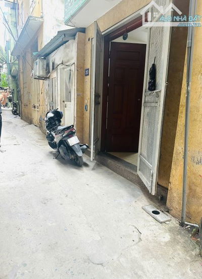 BÁN GẤP NHÀ DÂN XÂY HAO BẰNG  CẦU GIẤY 30M2 – 5TẦNG NGÕ THÔNG GẦN Ô TÔ GIÁ 7.2 TỶ