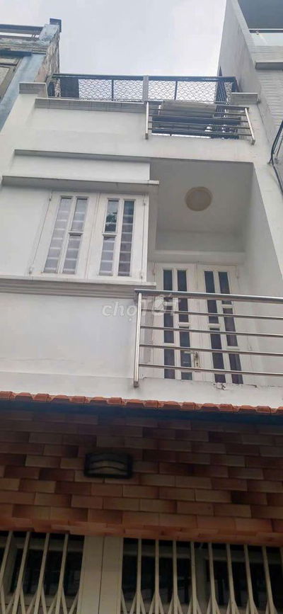 Cho thuê nhà nguyên căn.Đường Nhật Tảo.Phường 4.Quận 10.