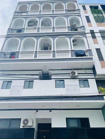 CHDV 32 phòng đường 10m NGUYỄN HỮU TIẾN. 274M2 giá chỉ 31.5 tỷ