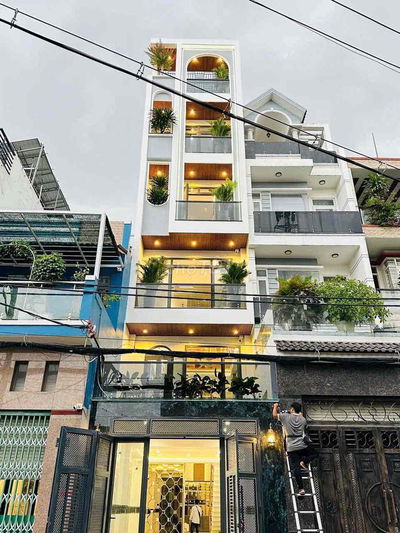 🏦 Nhà mới đẹp kinh doanh siêu phẩm mặt tiền đường số 4 P16