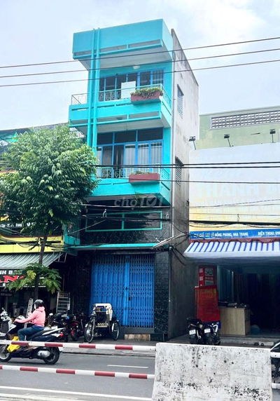 CHO THUÊ NHÀ KINH DOANH 3 TẦNG MẶT ĐƯỜNG GIÁ 12 TRIỆU/THÁNG
