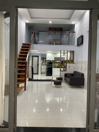 Nhà nguyên căn đây đủ nội thất Hiệp Thành 13