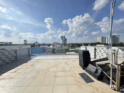 NGỘP BANK,hẻm xe hơi, 4 tầng hoàn công, 7x11,Linh Xuân,Thủ Đức