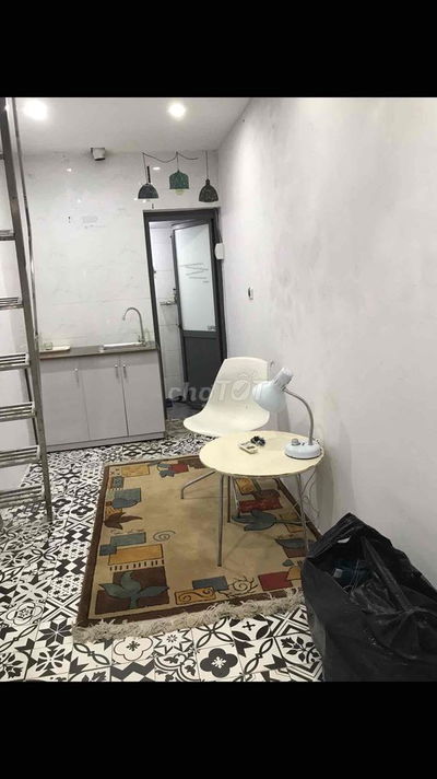 Cho thuê nhà vừa ở vừa kinh doanh 26m2 phố vĩnh hồ