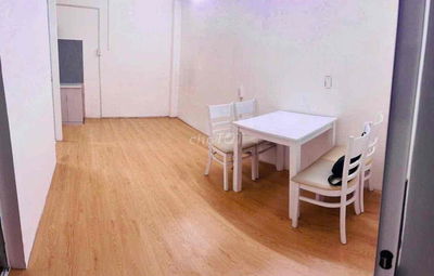 CHdV 2PN 1WC Trống Sẵn , Nội Thất , quận 10 , Nuôi Mèo được