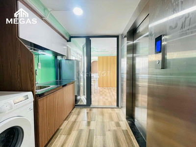 2PN 65m2 CỰC KỲ RIÊNG TƯ MỖI LẦU 1 PHÒNG CÓ HẦM XE- BẢO VỆ- THANG MÁY