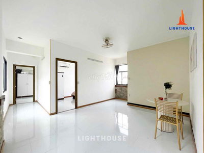 PENTHOUSE 2PN - 1 PK- 1 PHÒNG BẾP TÁCH BIỆT THANG MÁY NGAY GẦN CẦU 3/2